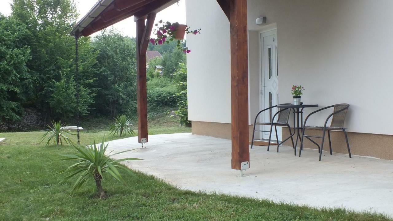 Guest House Ema Grabovac (Karlovac) Exterior foto